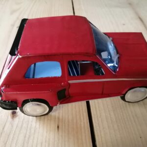 Handmade-model-Renault 5