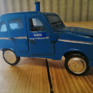 handmade-model-garda-car-90