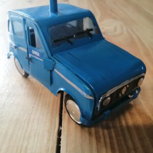 handmade-model-garda-car-90